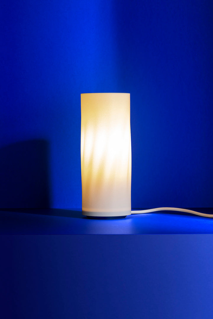 C-01 Lampe au design minimaliste  – Luminaire moderne fabriqué en France